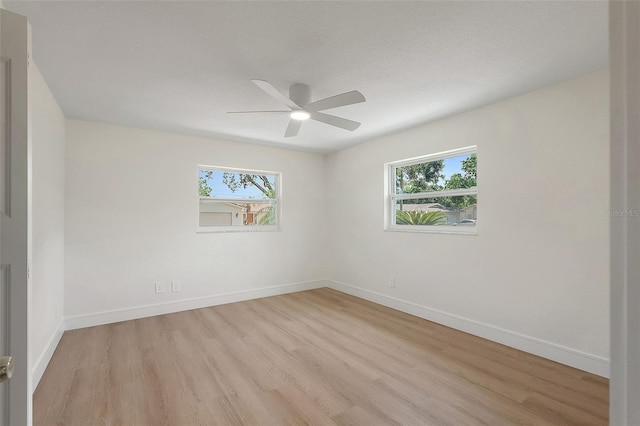 11764 Pinedale Ave, Seminole, FL 33772 - photo 23