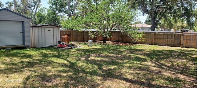3680 19th Ave S, Saint Petersburg, FL 33711 - view of yard