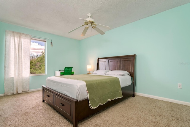 255 114th Ave N Unit 4, Saint Petersburg, FL 33716 - bedroom with light colored carpet, baseboards, and ceiling fan