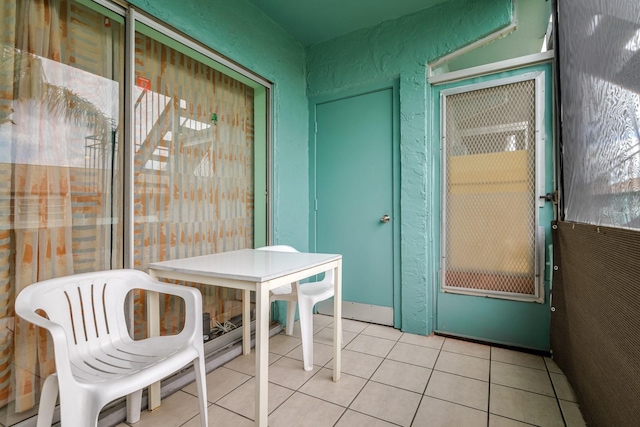 255 114th Ave N Unit 4, Saint Petersburg, FL 33716 - sunroom featuring healthy amount of natural light