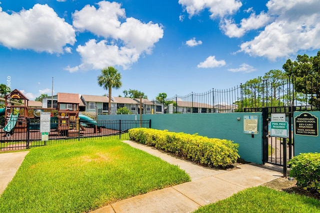 255 114th Ave N Unit 4, Saint Petersburg, FL 33716 - view of home's community