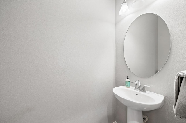 12353 Bayou Flats Ln, Tampa, FL 33635 - view of bathroom