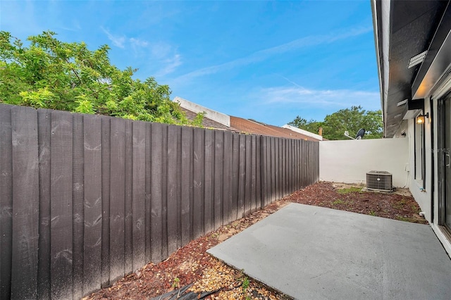 5306 Marlwood Ct, Tampa, FL 33624 - photo 8