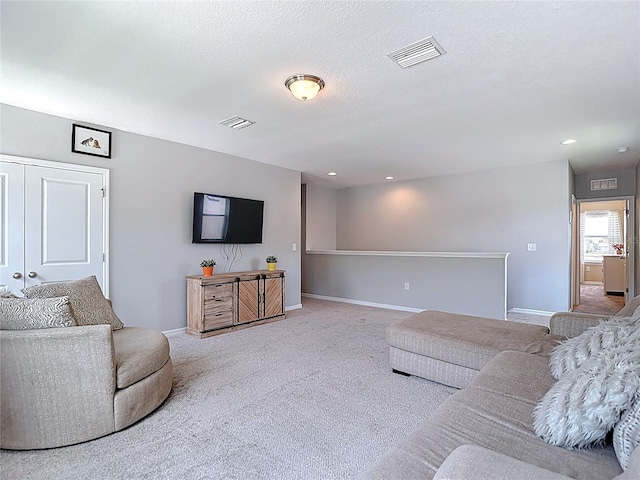 1022 Montgomery Bell Rd, Wesley Chapel, FL 33543 - living area with carpet floors, baseboards, and recessed lighting