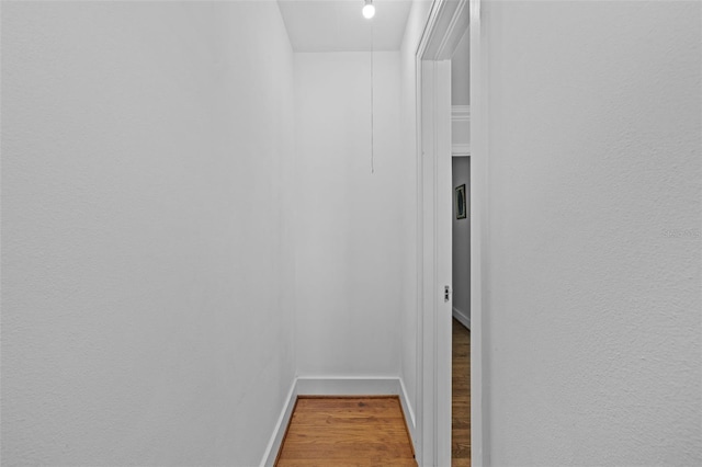 475 28th Ave N, Saint Petersburg, FL 33704 - hall featuring wood finished floors and baseboards