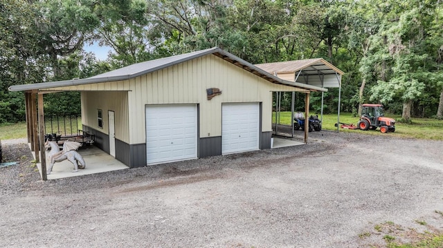 1611 County Road 753s, Webster, FL 33597 - garage with a garage and view of scattered trees