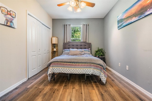 1611 County Road 753s, Webster, FL 33597 - bedroom featuring wood finished floors, a closet, baseboards, and ceiling fan