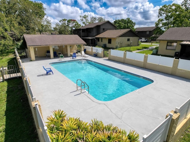 507 E Curlew Pl, Tarpon Springs, FL 34689 - view of pool featuring a patio