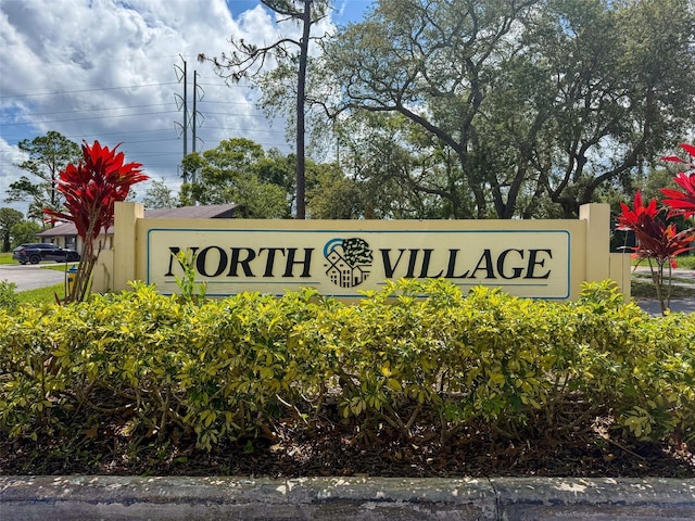 507 E Curlew Pl, Tarpon Springs, FL 34689 - view of community sign