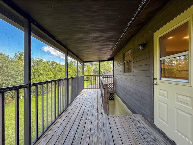 507 E Curlew Pl, Tarpon Springs, FL 34689 - view of wooden terrace