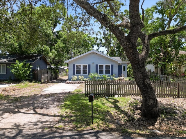 6489 30th St N, Saint Petersburg, FL 33702 - view of front of property