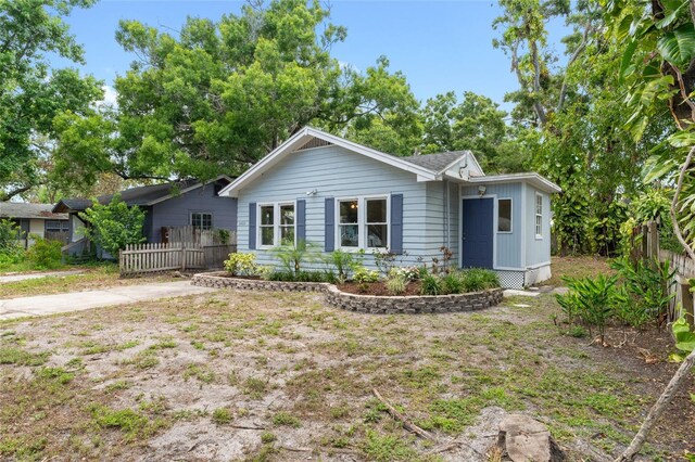 6489 30th St N, Saint Petersburg, FL 33702 - view of single story home