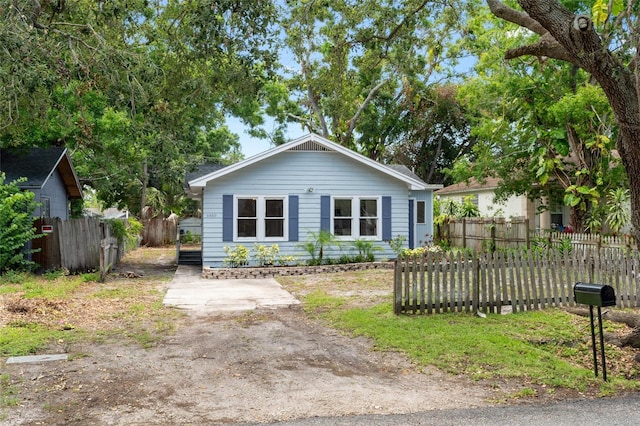 6489 30th St N, Saint Petersburg, FL 33702 - view of front facade