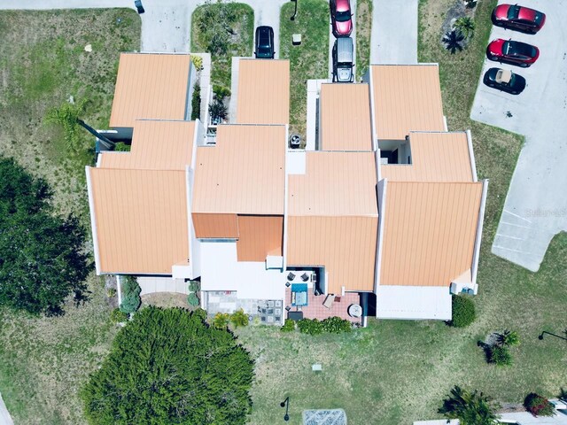 4360 Outrigger Ln, Tampa, FL 33615 - aerial view of property and surrounding area