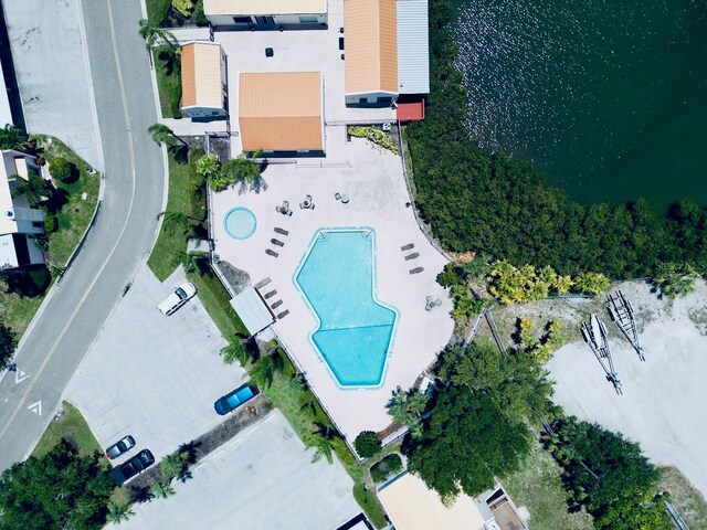 4360 Outrigger Ln, Tampa, FL 33615 - aerial view of property's location with a pool