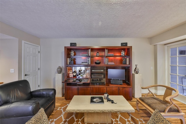 3053 S Concordia Ave Unit A, Tampa, FL 33629 - office featuring wood finished floors and a textured ceiling