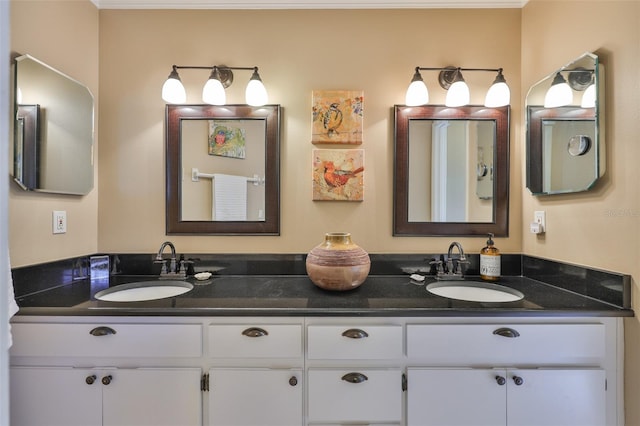 3053 S Concordia Ave Unit A, Tampa, FL 33629 - bathroom featuring double vanity