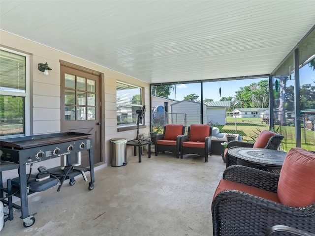 718 Crk 467, Lake Panasoffkee, FL 33538 - sunroom featuring an outdoor living space