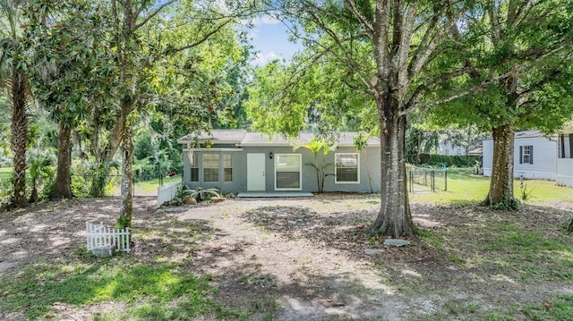 7347 Pulsar St, New Port Richey, FL 34652 - view of front of property with stucco siding