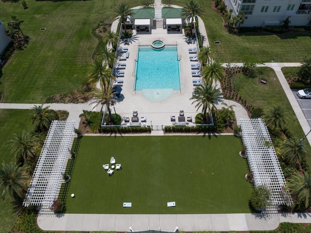 12 Country Club Ln, Belleair, FL 33756 - aerial view of a pool