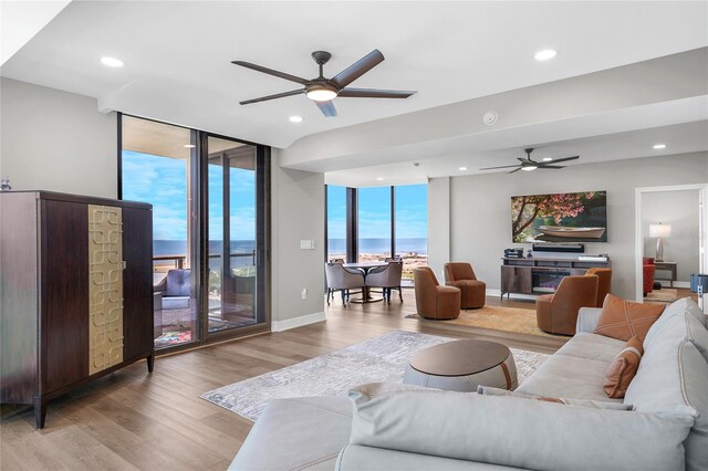 1 Beach Dr SE Unit 1902, Saint Petersburg, FL 33701 - photo 5