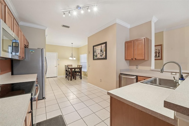 10263 Devonshire Lake Dr, Tampa, FL 33647 - photo 5