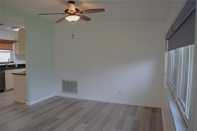 1665 Grove St, Clearwater, FL 33755 - photo 4