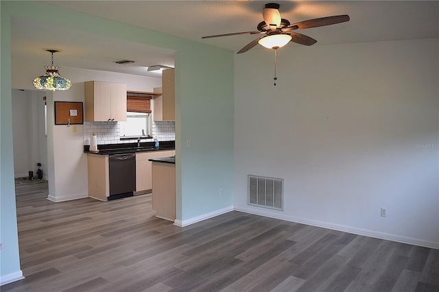 1665 Grove St, Clearwater, FL 33755 - photo 8