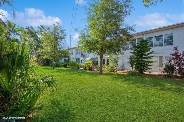 4325 58th Way N Unit 1527, Kenneth City, FL 33709 - view of grassy yard