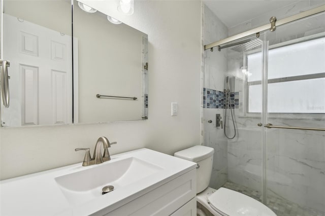 4400 Helena St NE, Saint Petersburg, FL 33703 - full bath with a marble finish shower, toilet, and vanity
