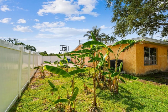 4400 Helena St NE, Saint Petersburg, FL 33703 - view of fenced backyard