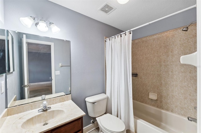 16039 Ternglade Dr, Lithia, FL 33547 - bathroom featuring vanity, shower / tub combo with curtain, and toilet