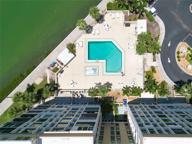 7400 Sun Island Dr S Unit 501, South Pasadena, FL 33707 - aerial view of a pool area