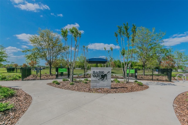 17589 Cruiser Bnd, Land O Lakes, FL 34638 - view of surrounding community