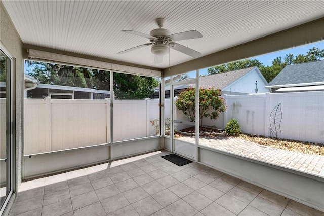2527 Wrencrest Cir, Valrico, FL 33594 - unfurnished sunroom with ceiling fan and healthy amount of natural light