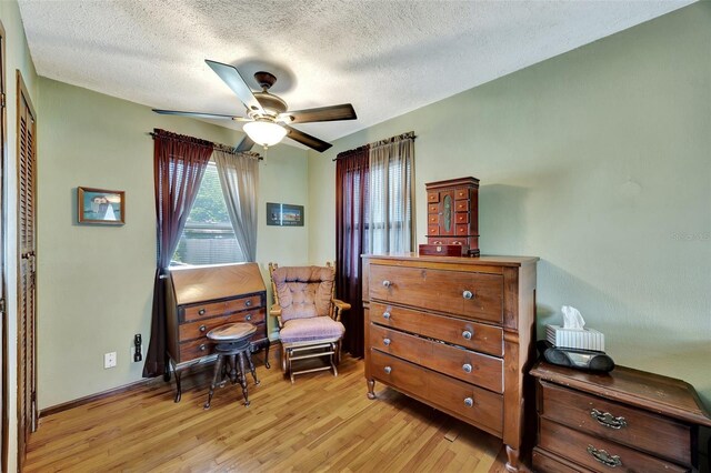 1524 Essex Dr N, Saint Petersburg, FL 33710 - photo 15