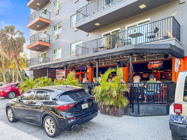 634 6th St N, Saint Petersburg, FL 33701 - view of property