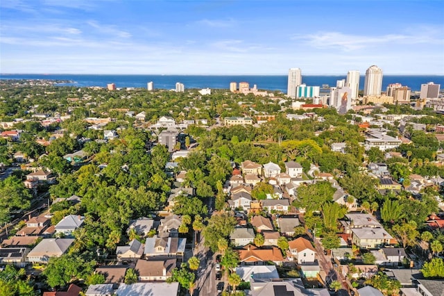 634 6th St N, Saint Petersburg, FL 33701 - aerial overview of property's location featuring a nearby body of water and nearby suburban area