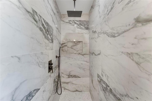 1816 W Lake Parker Dr, Lakeland, FL 33805 - full bath with a marble finish shower