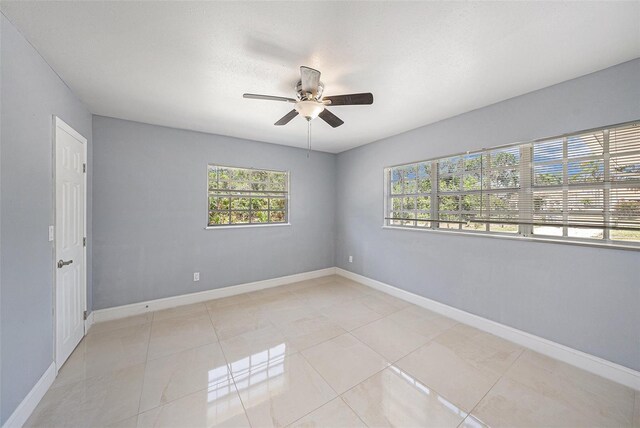 5012 Troydale Rd, Tampa, FL 33615 - photo 24