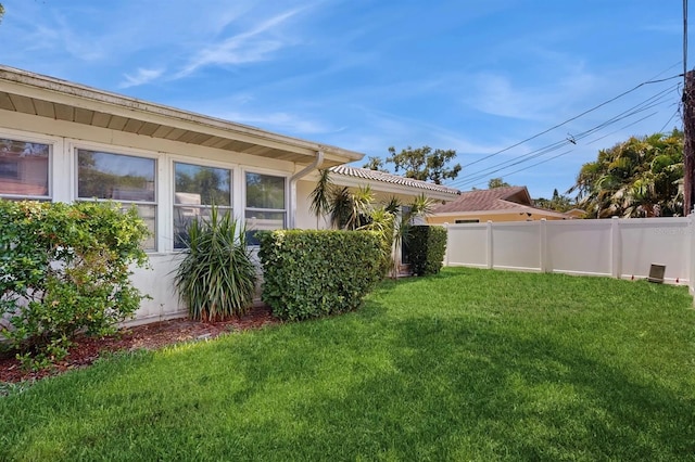 2138 Viola Dr, Clearwater, FL 33764 - view of yard