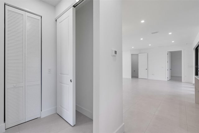 3578 NE 9th Pl, Cape Coral, FL 33909 - hall featuring recessed lighting, baseboards, and light tile patterned floors