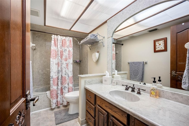11109 Winn Rd, Riverview, FL 33569 - bathroom featuring toilet, shower / bath combo, and vanity