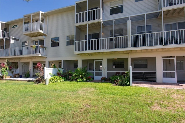 8181 Eagles Park Dr N, Saint Petersburg, FL 33709 - photo 76