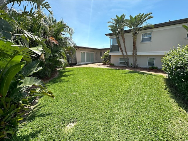 3654 Corsair Ct, New Port Richey, FL 34652 - view of grassy yard
