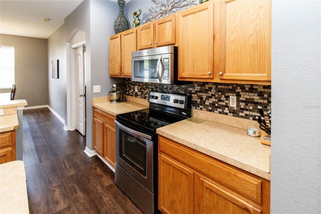 14027 Bensbrook Dr, Spring Hill, FL 34609 - photo 16