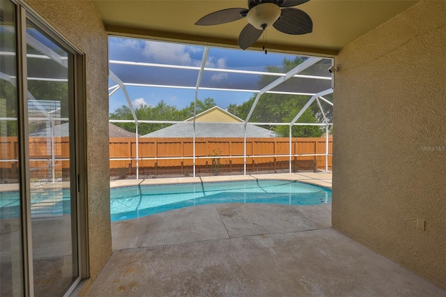11726 S Stone Ln, Riverview, FL 33569 - view of swimming pool featuring a fenced backyard, a patio, ceiling fan, and a lanai