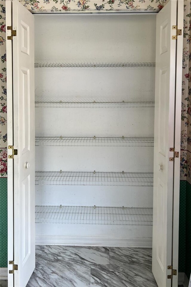 502 Chilt Dr, Brandon, FL 33510 - view of closet