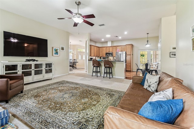 10306 Shalimar Wood Dr, Thonotosassa, FL 33592 - living room featuring a ceiling fan, baseboards, and recessed lighting