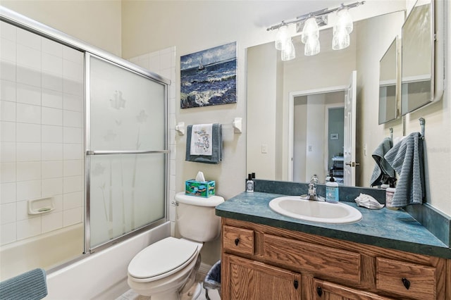 10306 Shalimar Wood Dr, Thonotosassa, FL 33592 - full bathroom featuring toilet, vanity, and combined bath / shower with glass door